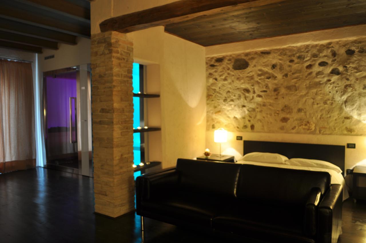 Agriturismo Trebisonda Country Resort Monzambano Zewnętrze zdjęcie
